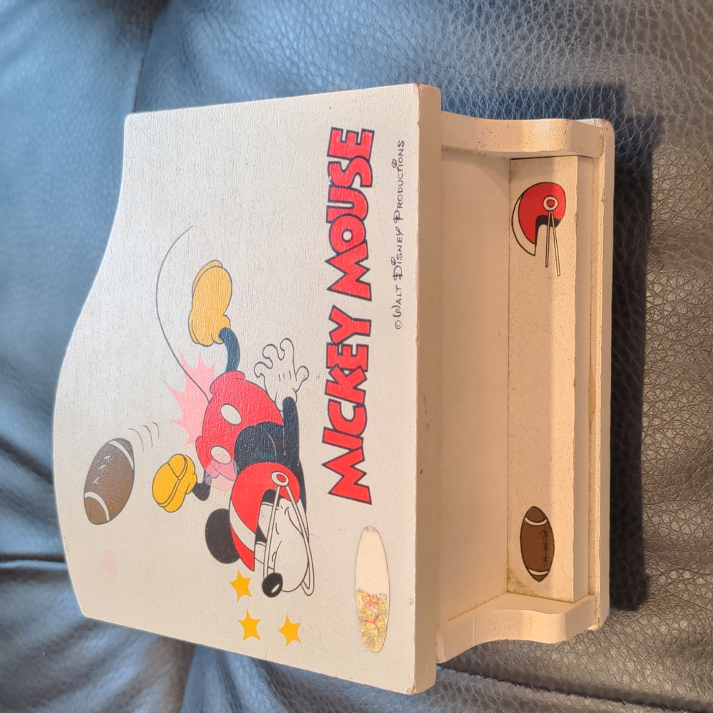 Vintage Mickey Mouse wooden musicbox